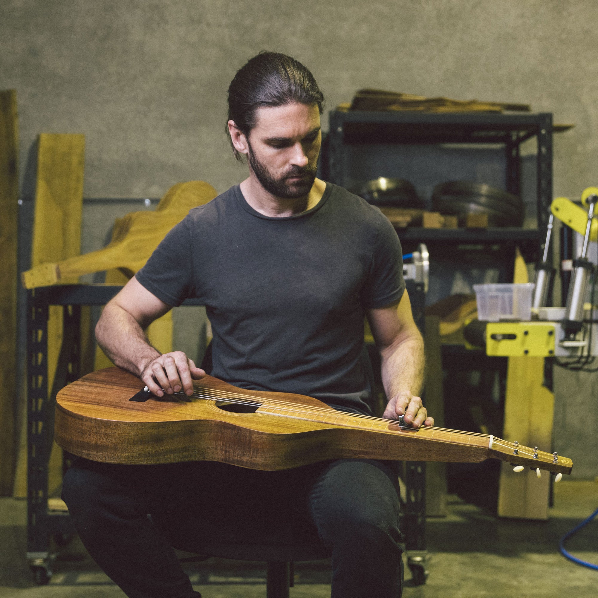 Richard Wilson plays a Style 1 Weissenborn in his workshop