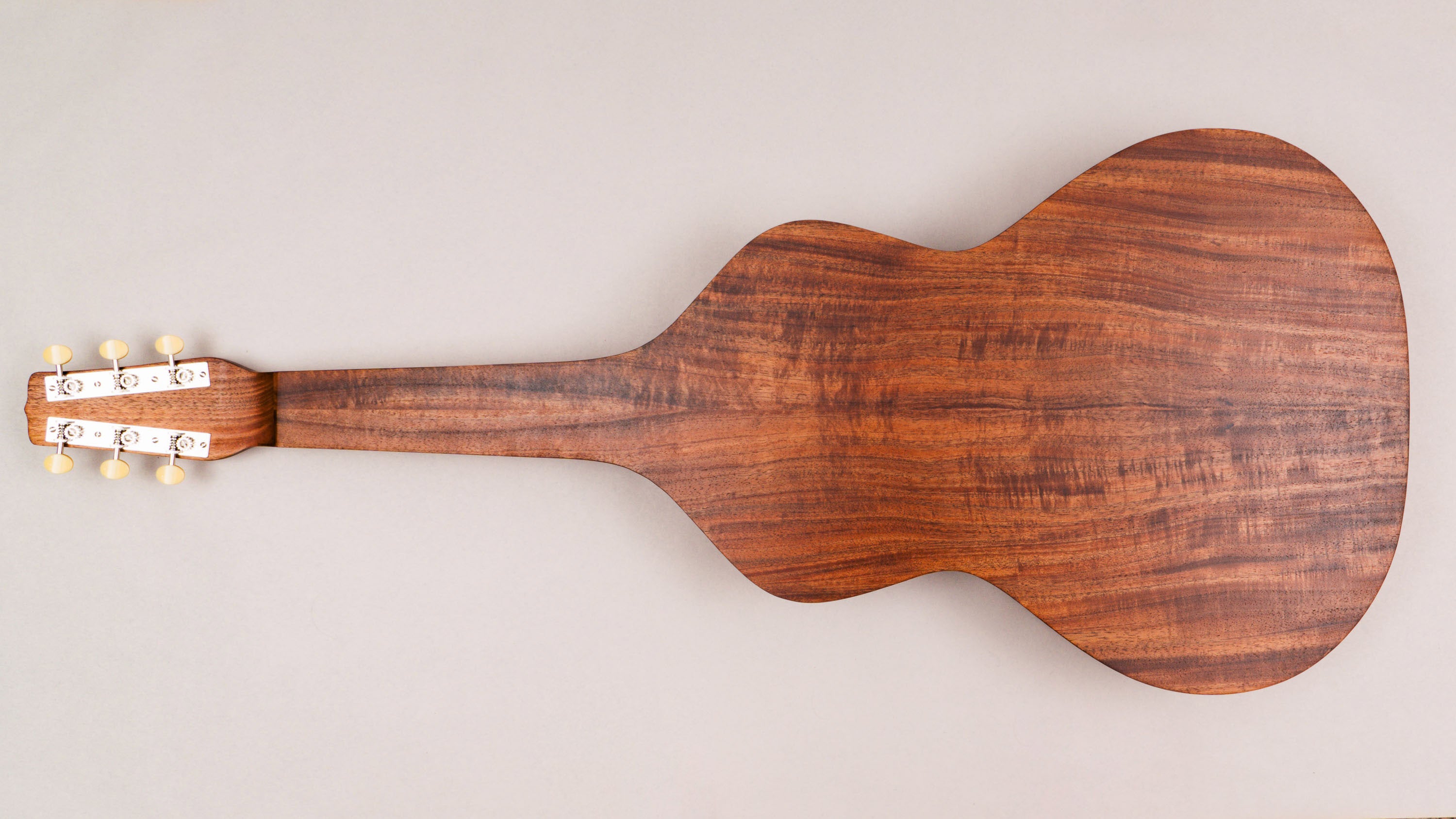 Style 1 Weissenborn Guitar - Tasmanian Blackwood Weissenborn Acoustic Lap Steel Slide Guitar by master luthier Richard Wilson. Handcrafted in Australia. Serial no. RW2506-476.