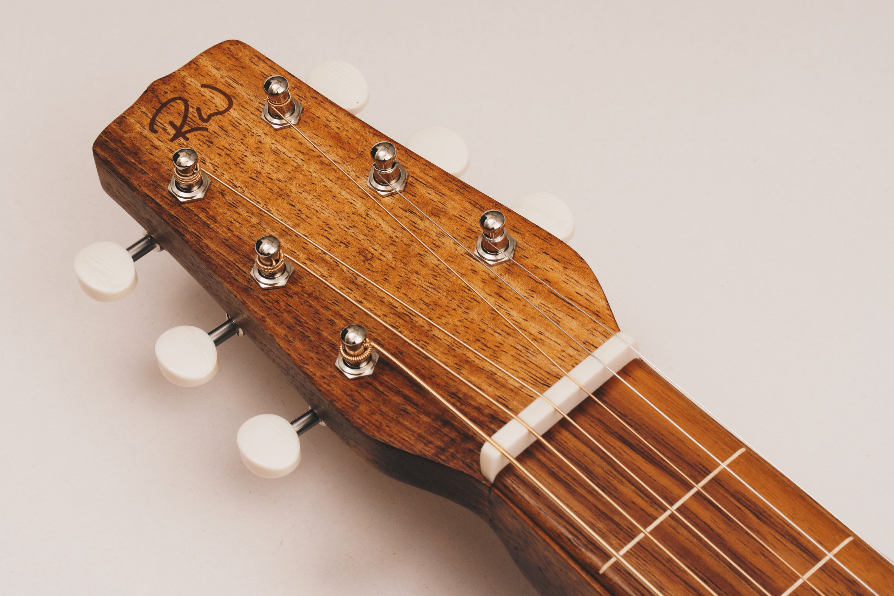 Hawaiian Koa Style 1 Weissenborn Guitar Weissenborn Acoustic Lap Steel Slide Guitar by master luthier Richard Wilson. Handcrafted in Australia. Serial no. RW2356-446.