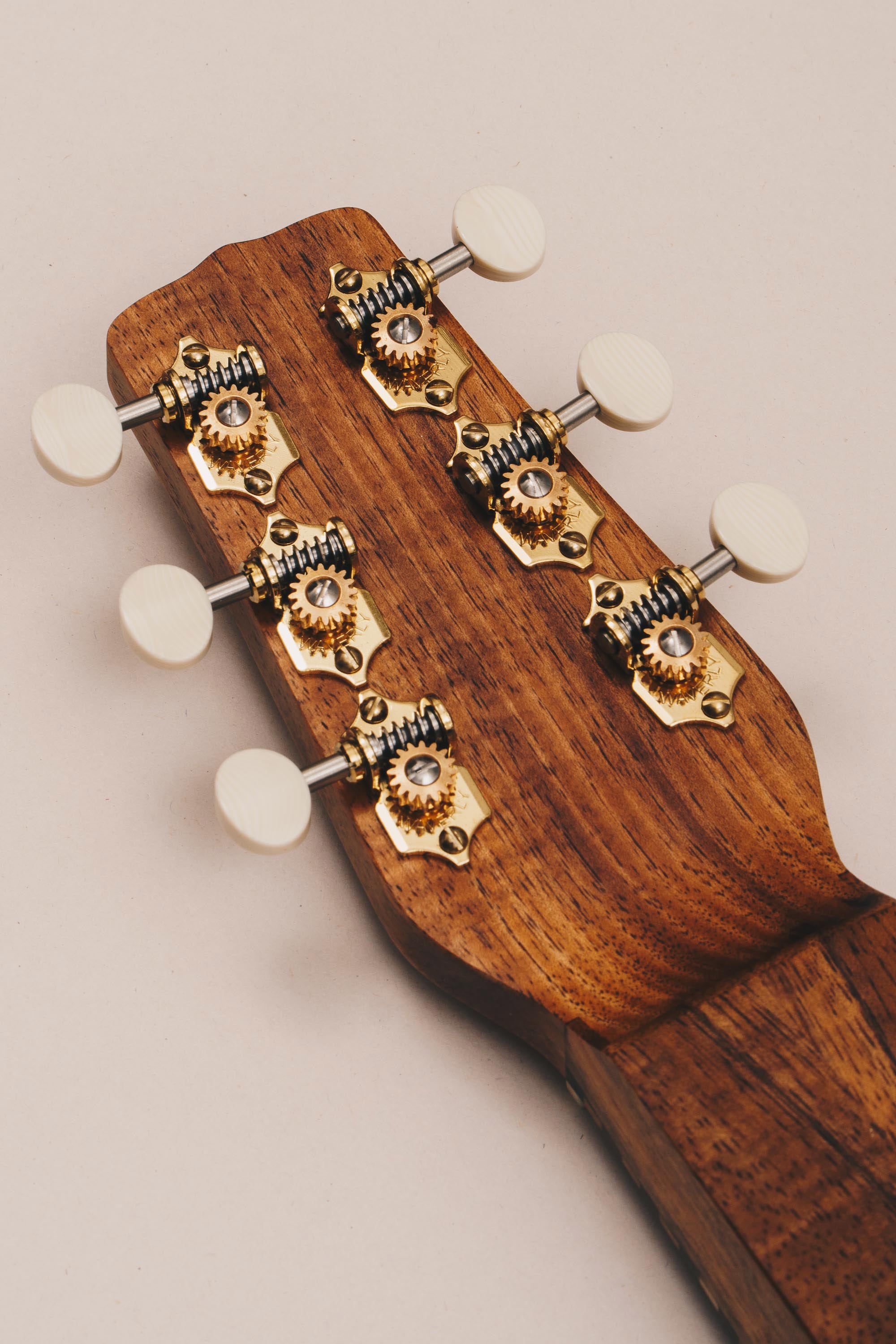 Hawaiian Koa Style 3 Weissenborn Guitar Weissenborn Acoustic Lap Steel Slide Guitar by master luthier Richard Wilson. Handcrafted in Australia. Serial no. RW2345-435.