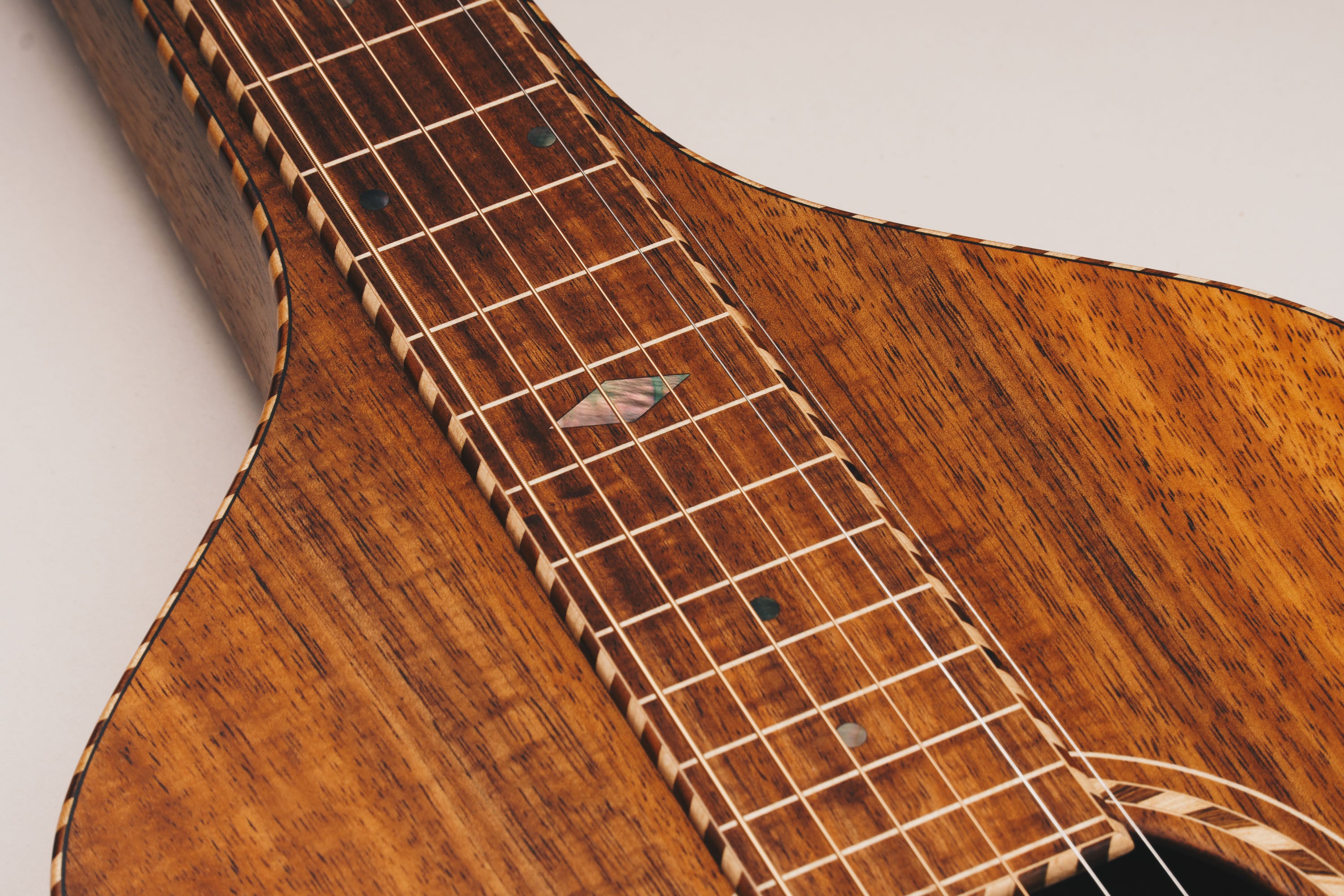 Hawaiian Koa Style 4 Weissenborn Guitar Weissenborn Acoustic Lap Steel Slide Guitar by master luthier Richard Wilson. Handcrafted in Australia. Serial no. RW2360-450.