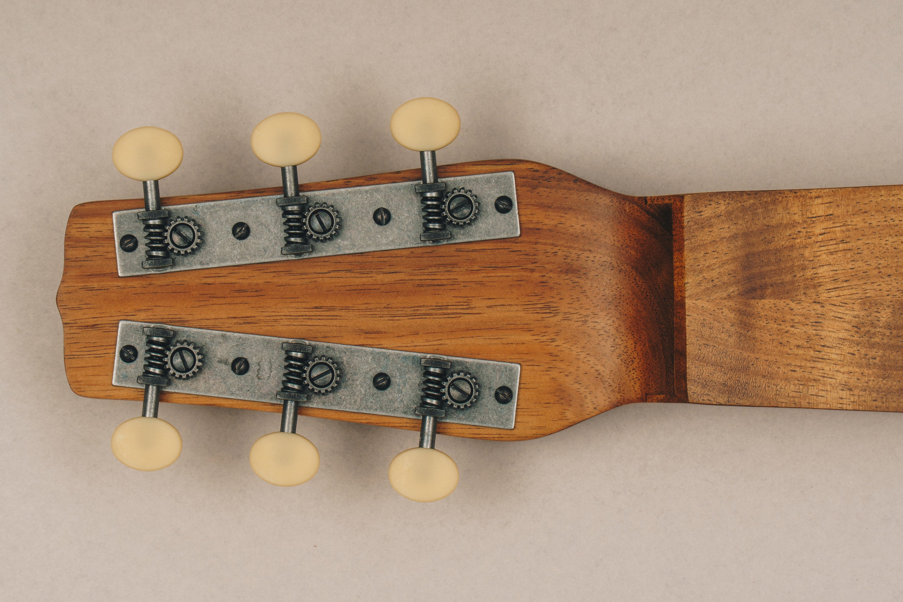 Style 1 Weissenborn Guitar Weissenborn Acoustic Lap Steel Slide Guitar by master luthier Richard Wilson. Handcrafted in Australia. Serial no. RW2259-389.