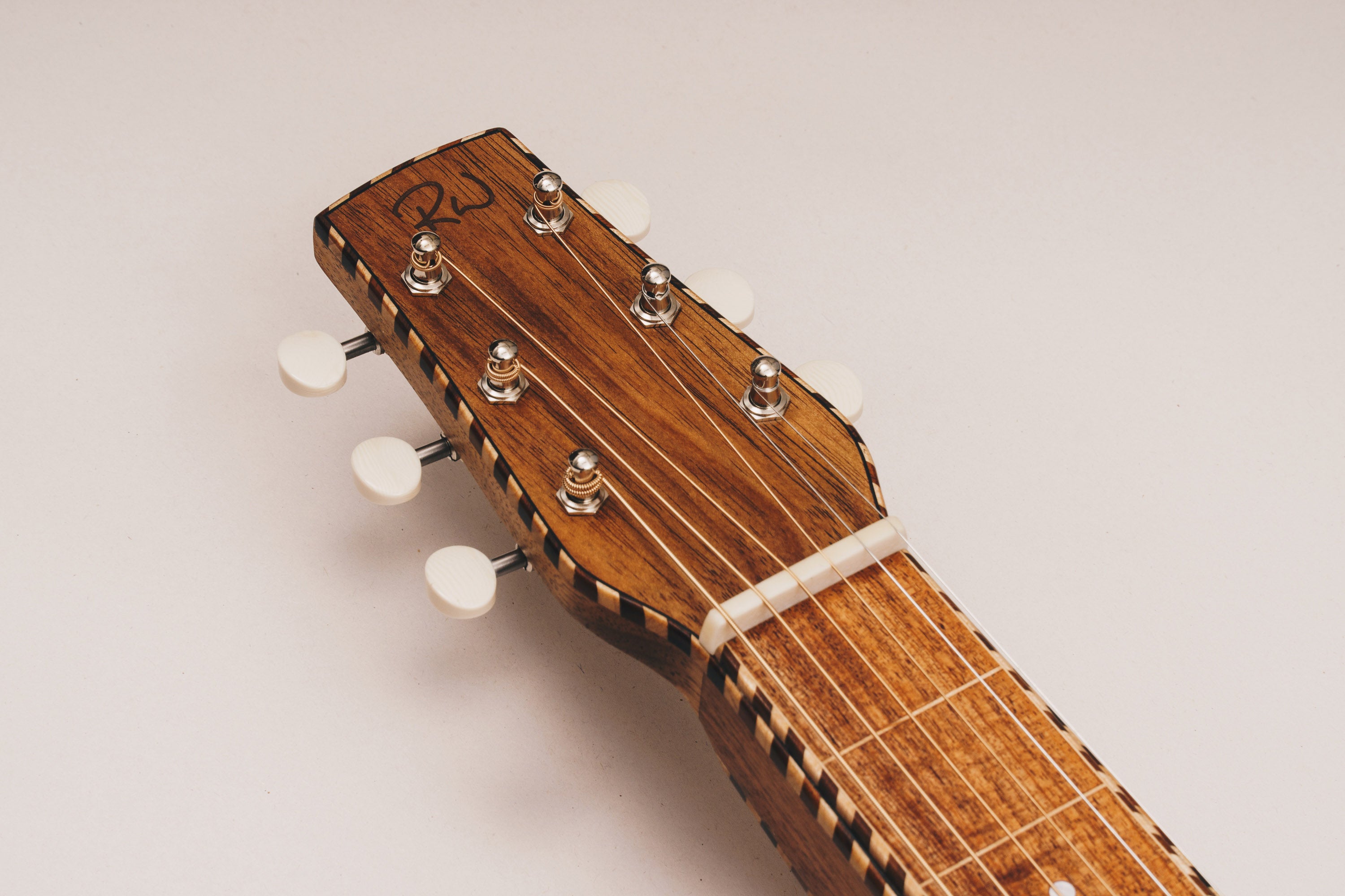 Style 4 Weissenborn Guitar Weissenborn Acoustic Lap Steel Slide Guitar by master luthier Richard Wilson. Handcrafted in Australia. Serial no. RW2248-378.