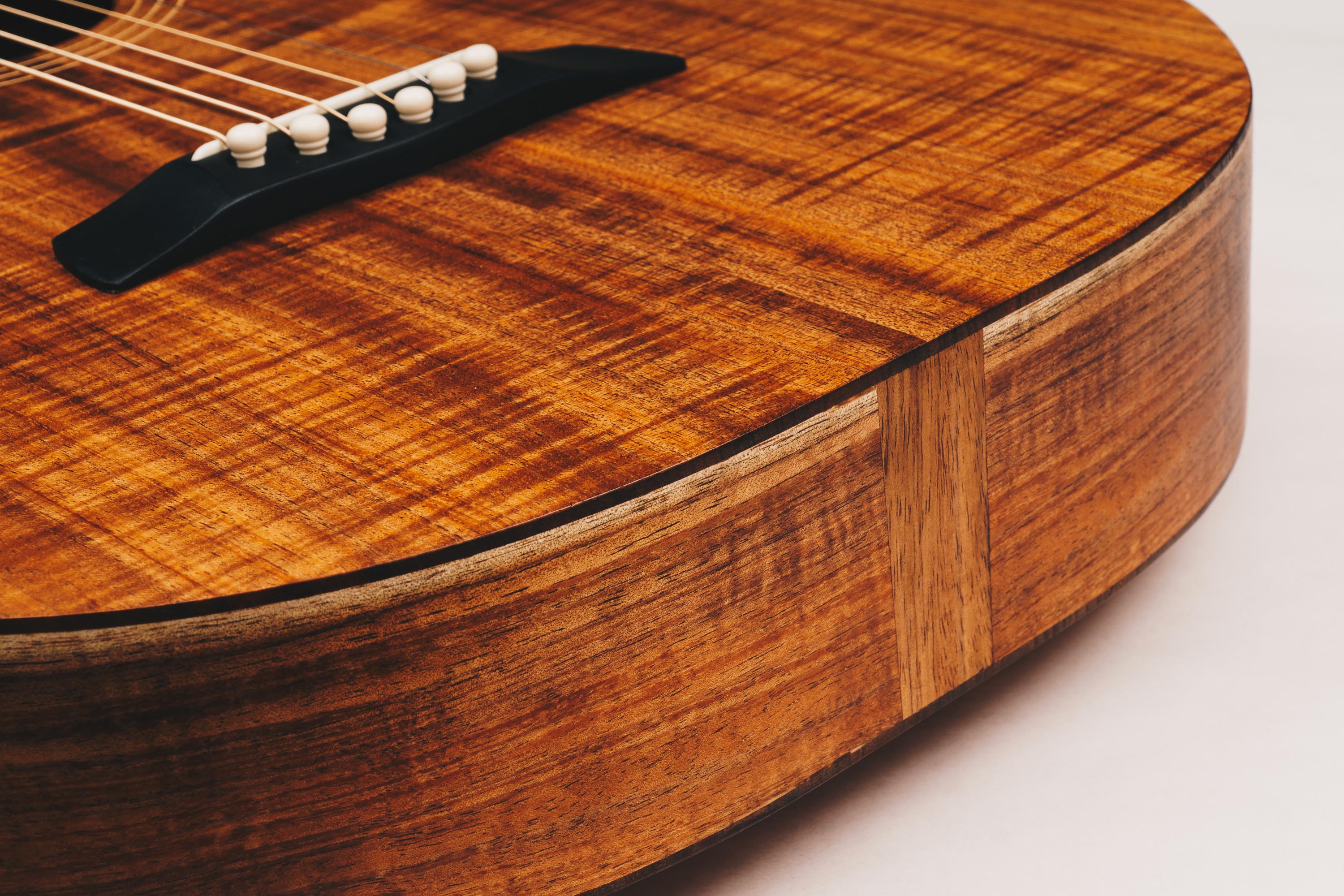 Tasmanian Blackwood Style 1 Weissenborn Acoustic Lap Steel Slide Guitar by master luthier Richard Wilson. Handcrafted in Australia. Serial no. RW1914-234.