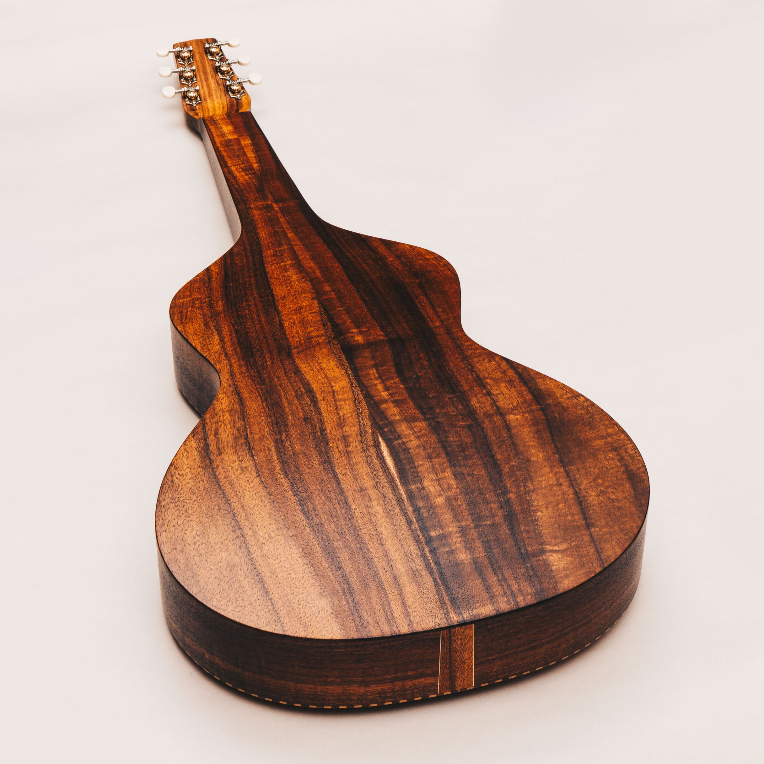 Hawaiian Koa Style 3 Weissenborn Guitar Weissenborn Acoustic Lap Steel Slide Guitar by master luthier Richard Wilson. Handcrafted in Australia. Serial no. RW2612-499.