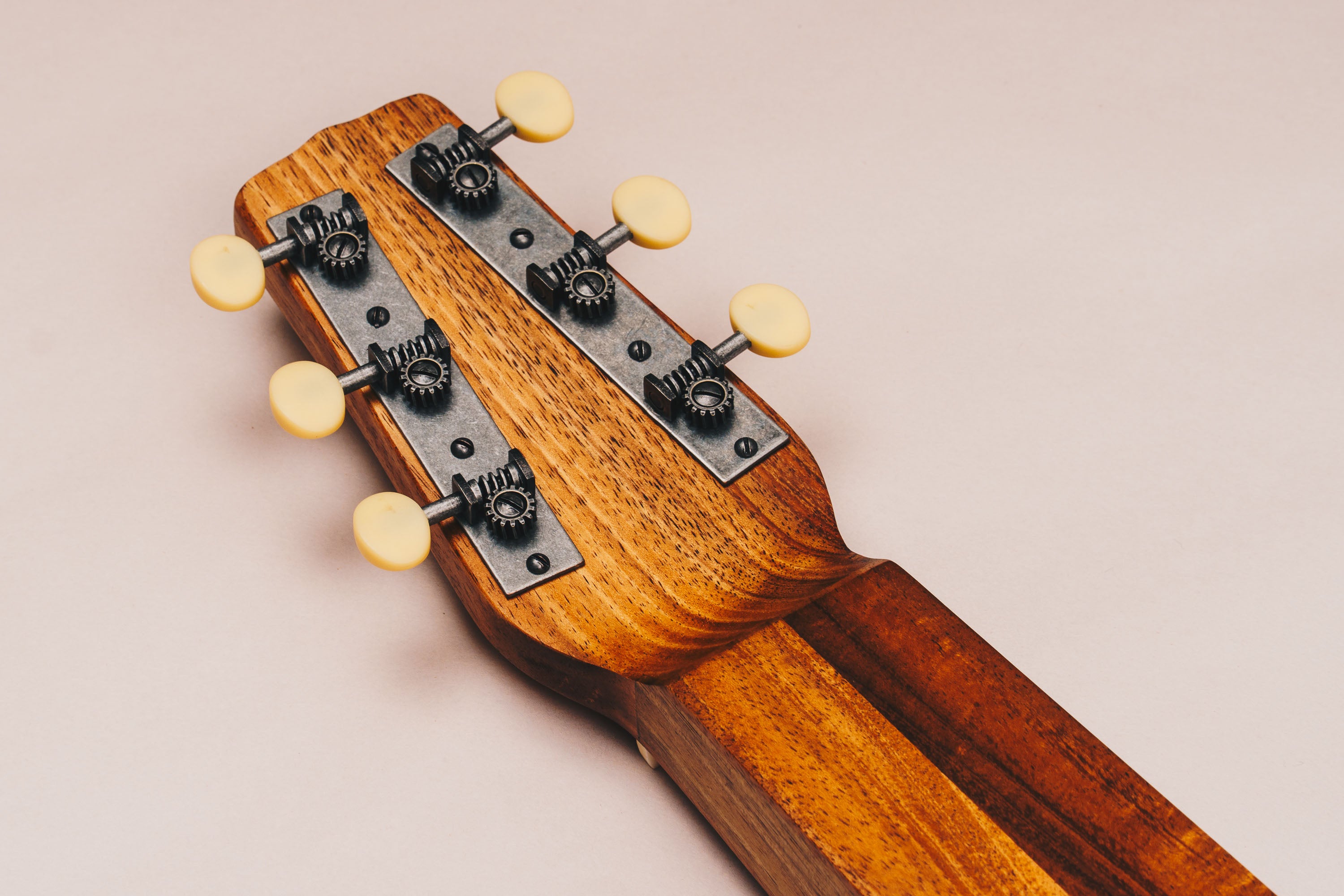 Style 1 Weissenborn Guitar - Tasmanian Blackwood Weissenborn Acoustic Lap Steel Slide Guitar by master luthier Richard Wilson. Handcrafted in Australia. Serial no. RW2502-472.