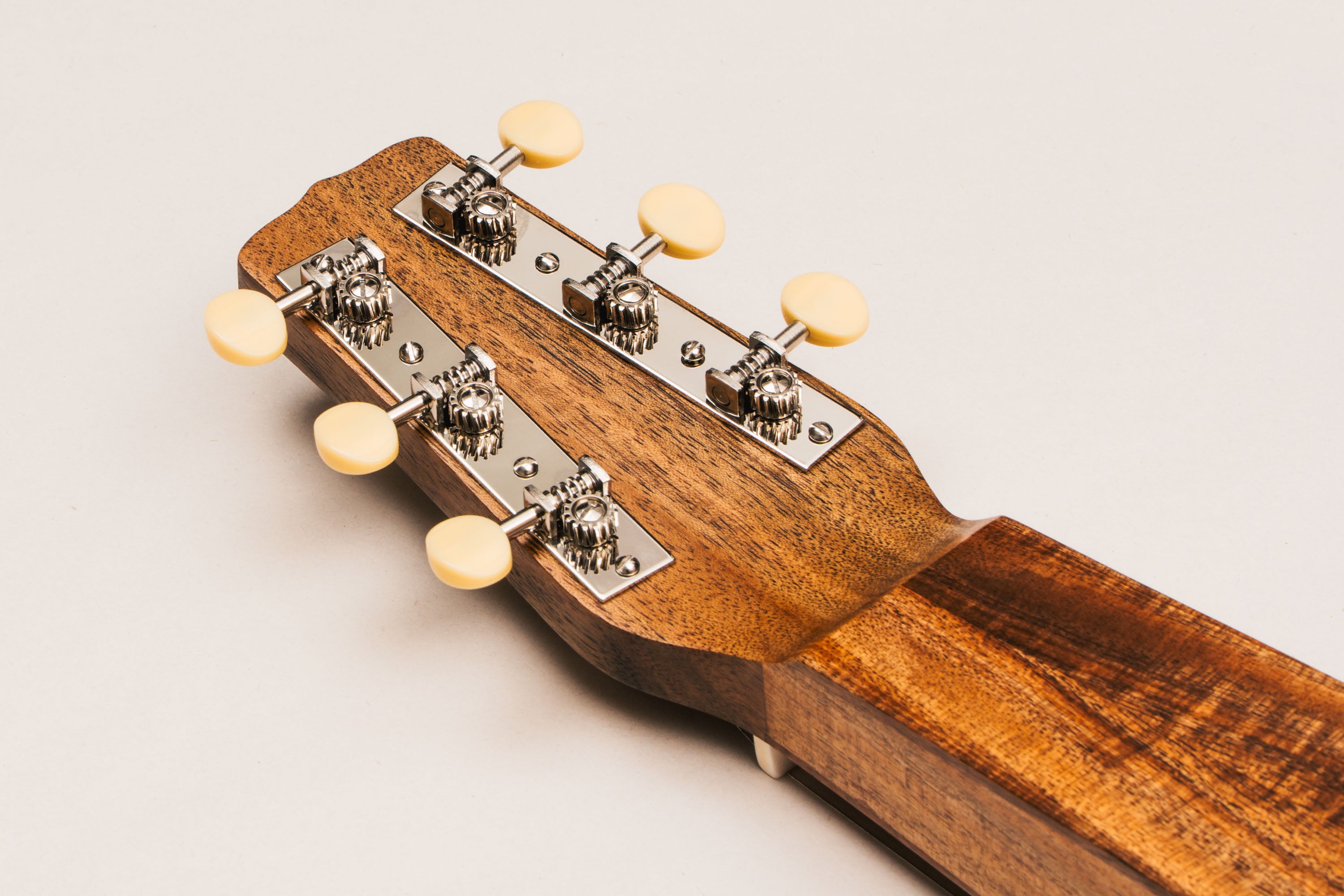 Style 1 Weissenborn Guitar - Tasmanian Blackwood Weissenborn Acoustic Lap Steel Slide Guitar by master luthier Richard Wilson. Handcrafted in Australia. Serial no. RW2611-498.