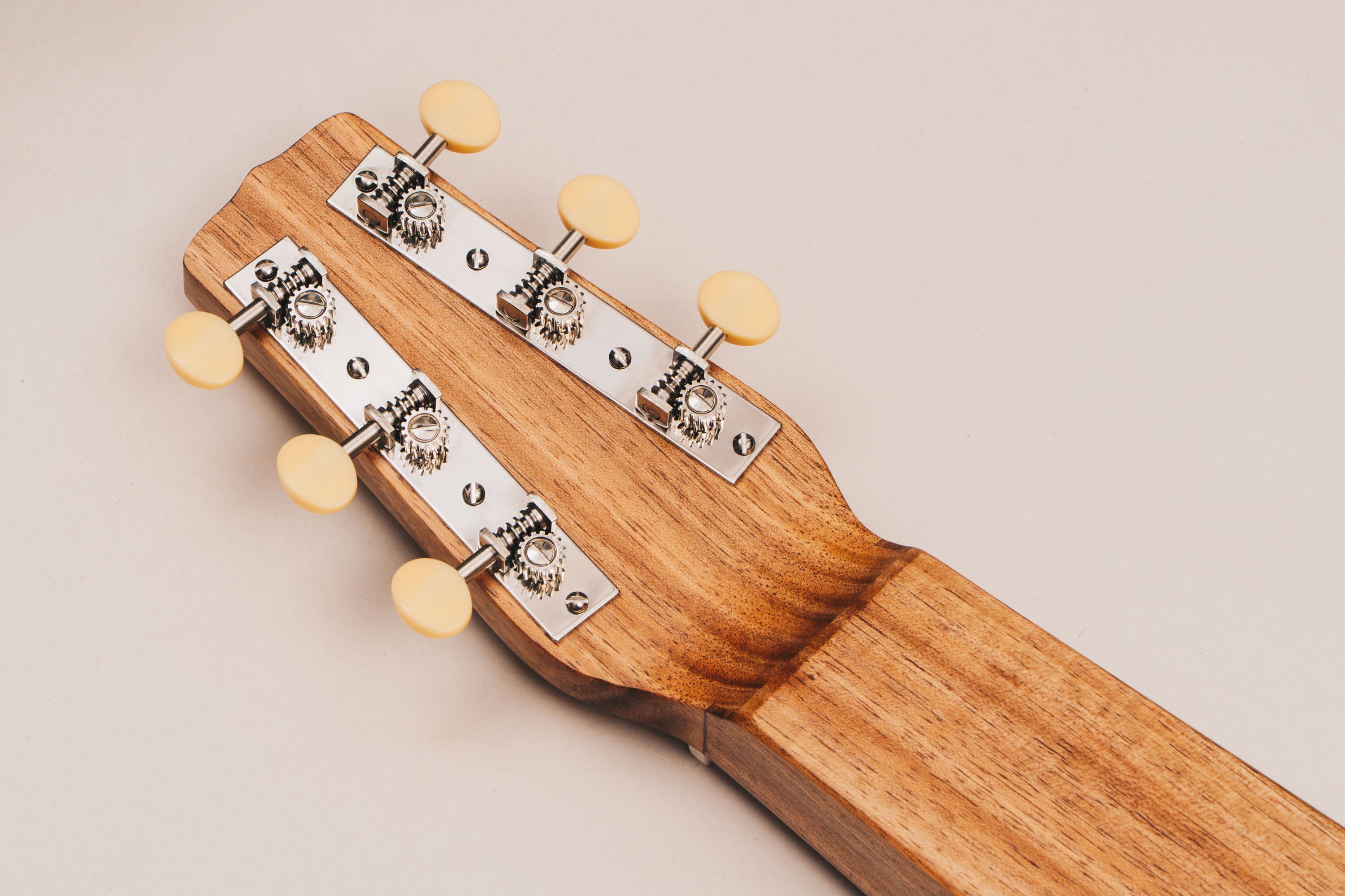 Style 1 Weissenborn Guitar - Tasmanian Blackwood Weissenborn Acoustic Lap Steel Slide Guitar by master luthier Richard Wilson. Handcrafted in Australia. Serial no. RW2623-510.