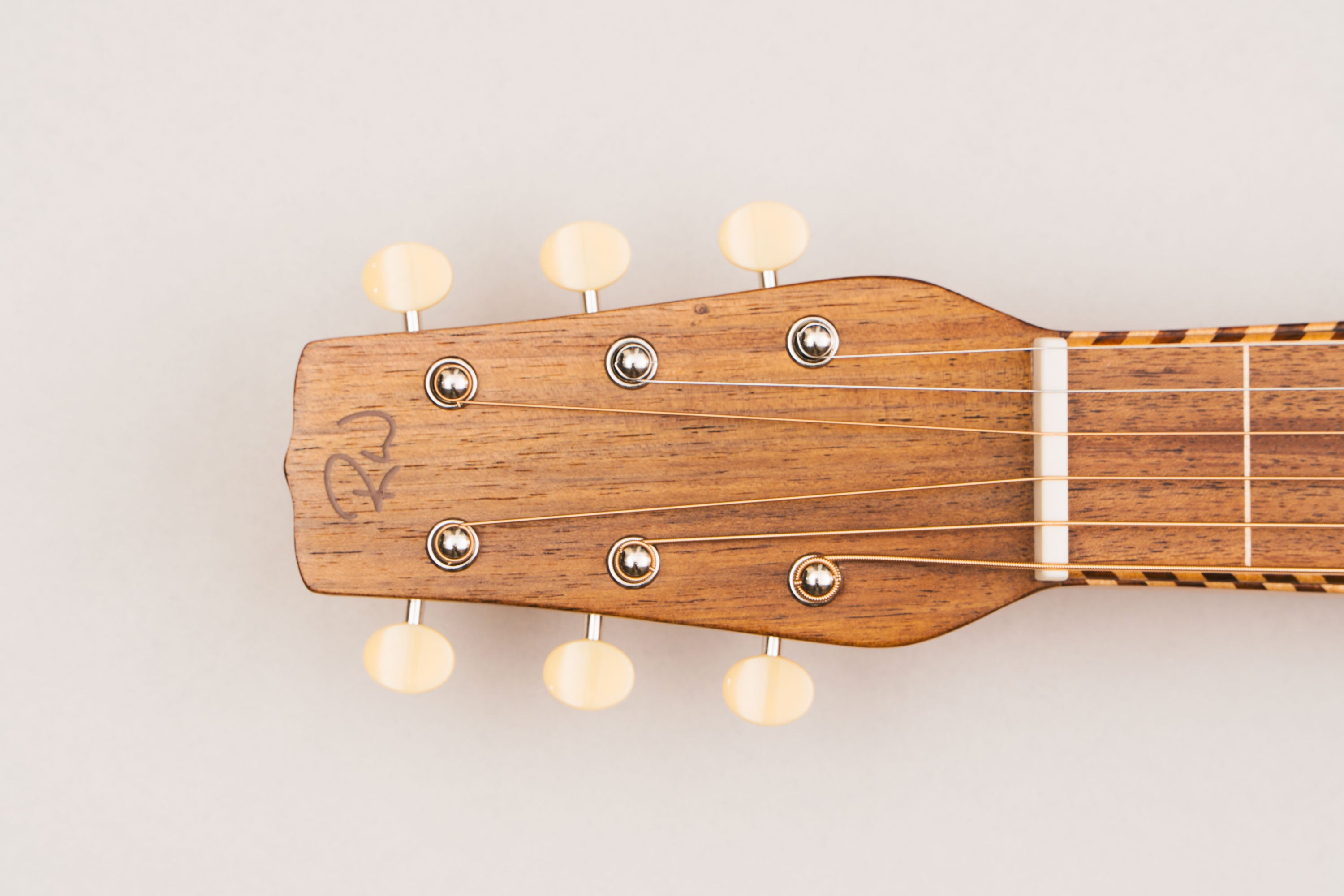 Style 3 Weissenborn Guitar - Tasmanian Blackwood Weissenborn Acoustic Lap Steel Slide Guitar by master luthier Richard Wilson. Handcrafted in Australia. Serial no. RW2607-494.