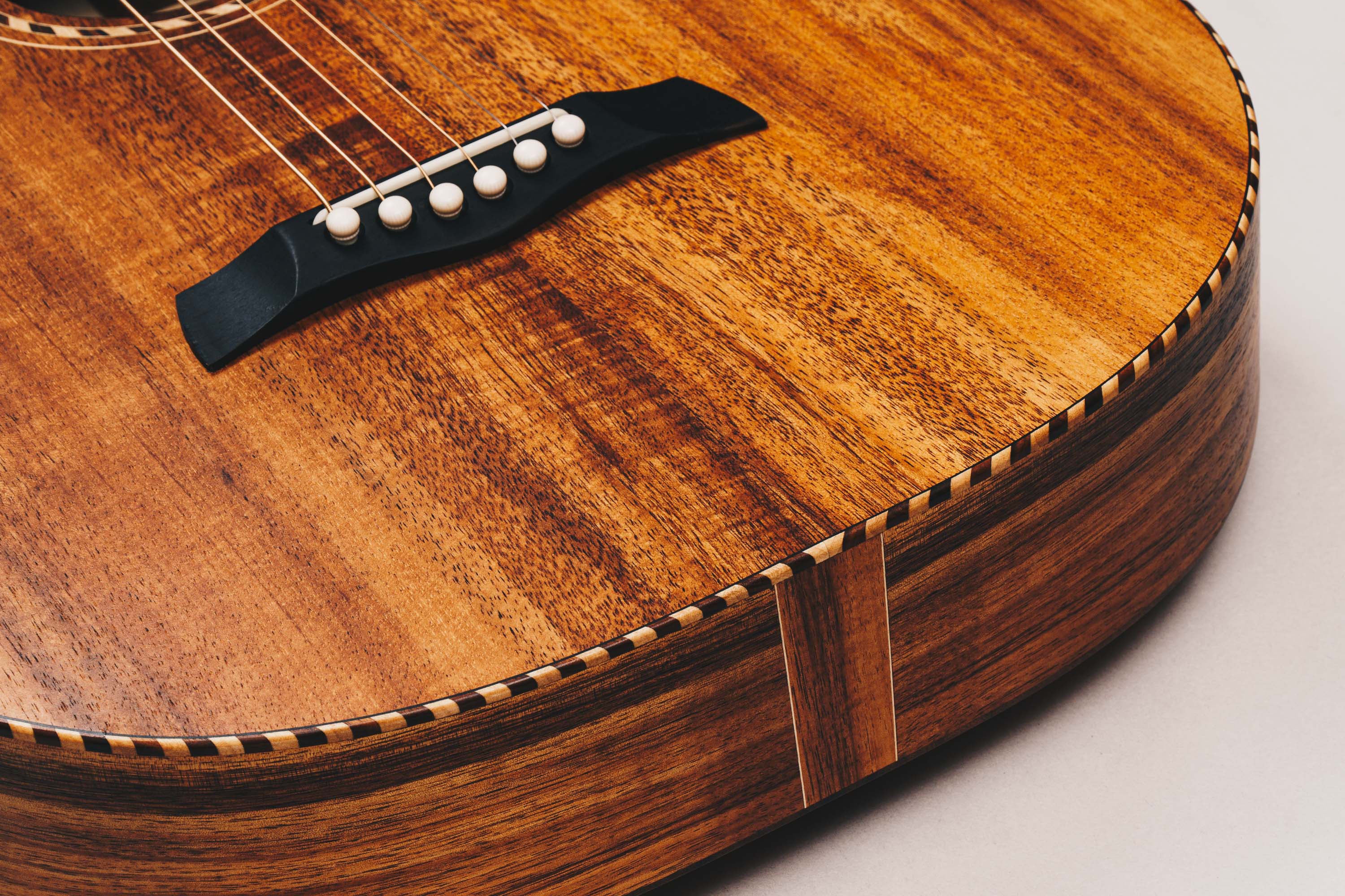 Hawaiian Koa Style 3 Weissenborn Acoustic Lap Steel Slide Guitar by master luthier Richard Wilson. Handcrafted in Australia. Serial no. RW1927-247.