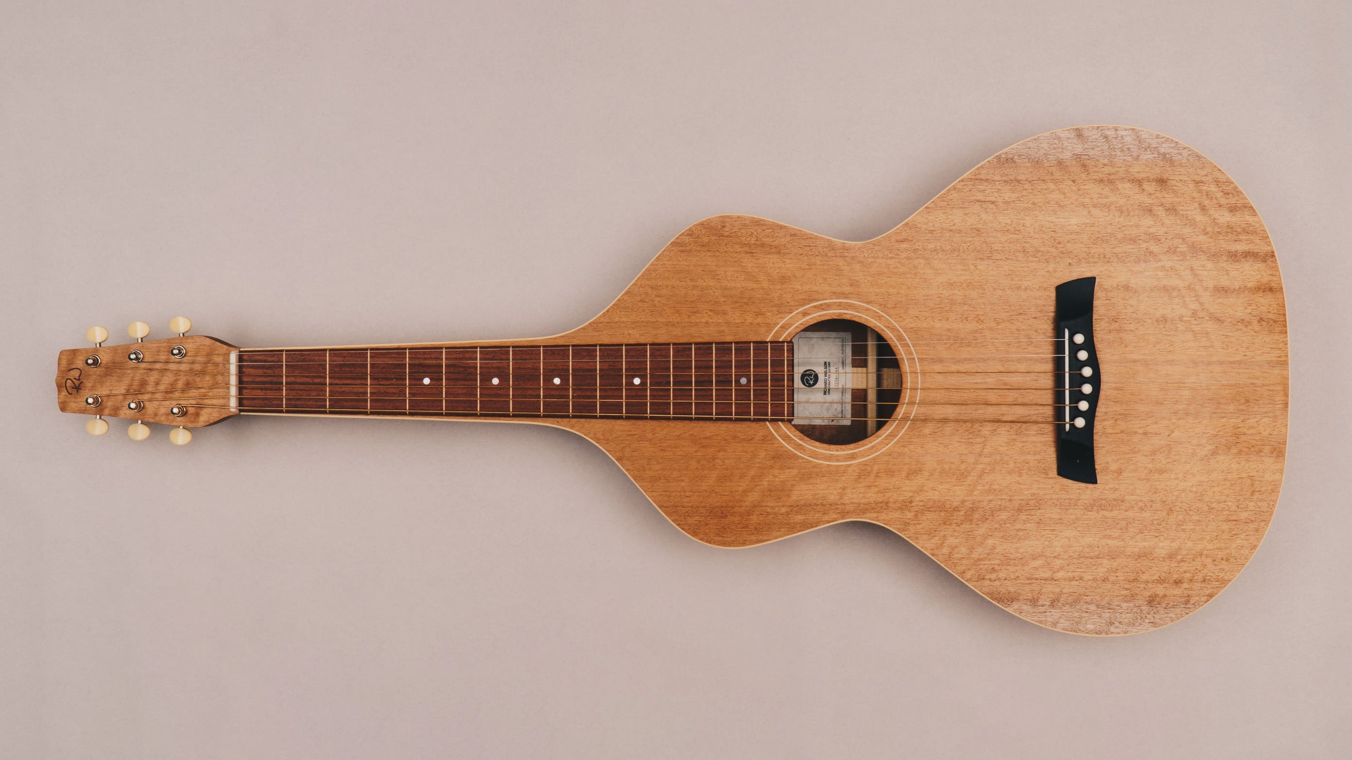 Style 1.5 Weissenborn Guitar Weissenborn Acoustic Lap Steel Slide Guitar by master luthier Richard Wilson. Handcrafted in Australia. Serial no. RW2234-364.