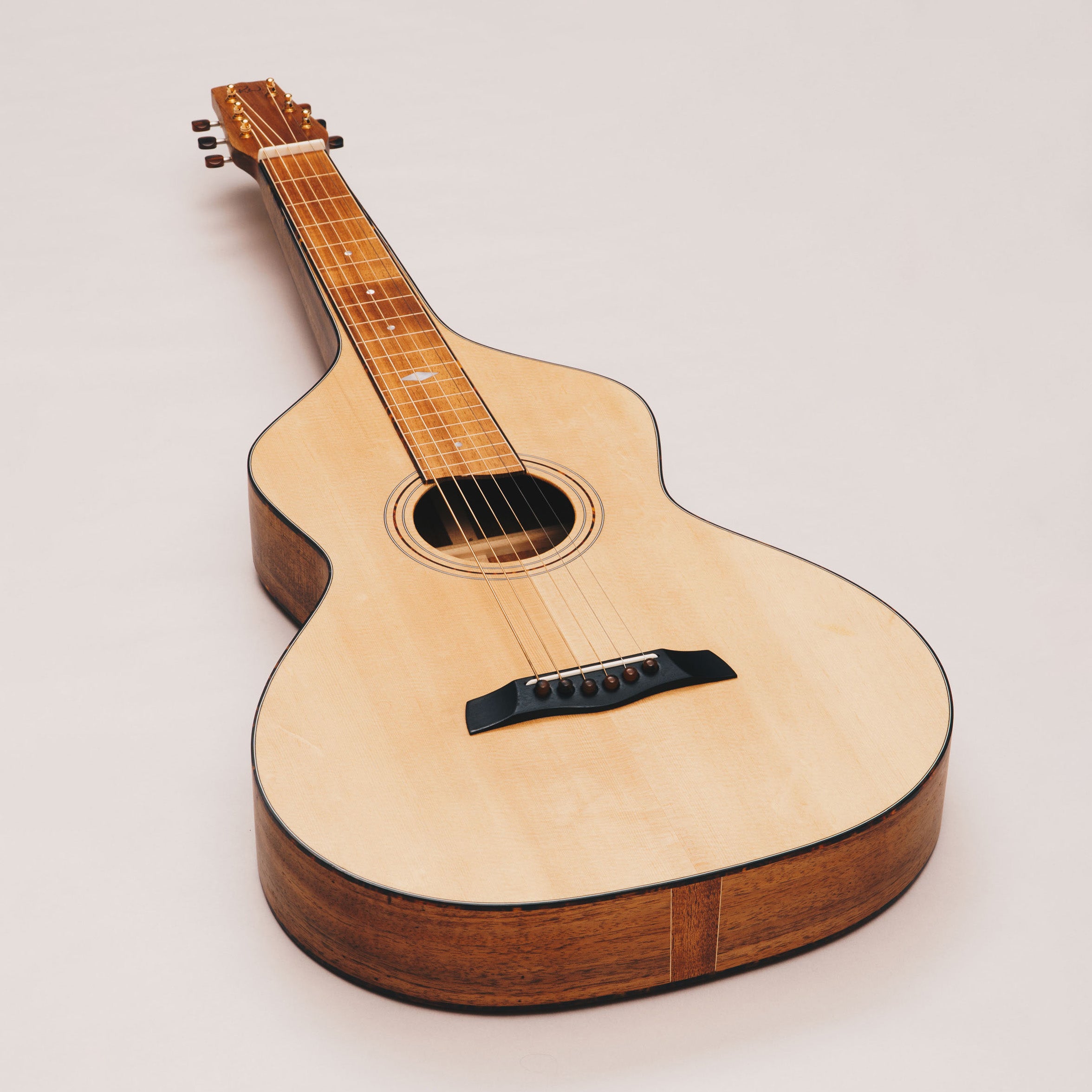 Style 2 Weissenborn Guitar Weissenborn Acoustic Lap Steel Slide Guitar by master luthier Richard Wilson. Handcrafted in Australia. Serial no. RW2242-372.