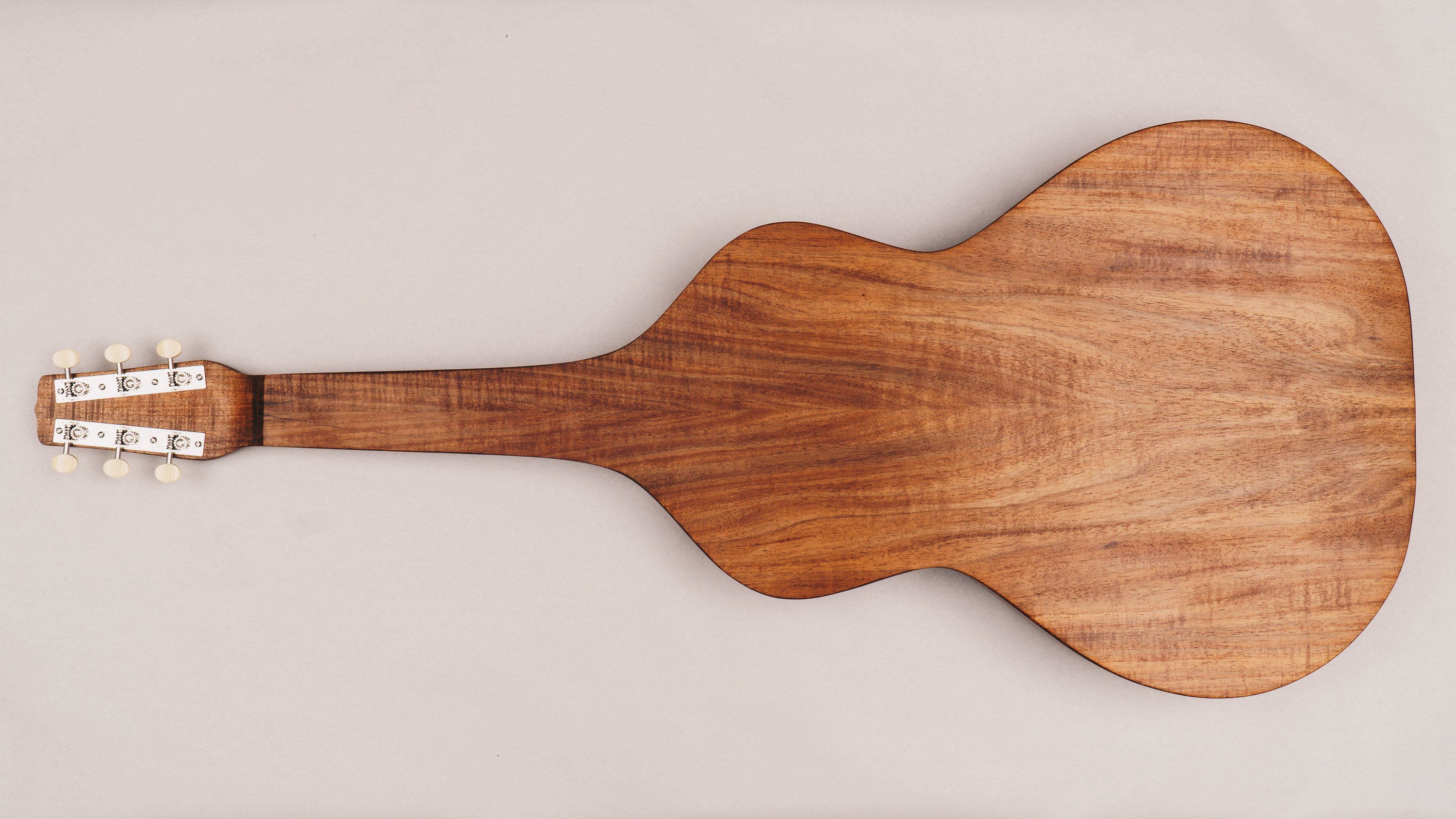 Tasmanian Blackwood Style 1 Weissenborn Acoustic Lap Steel Slide Guitar by master luthier Richard Wilson. Handcrafted in Australia. Serial no. RW1918-238.